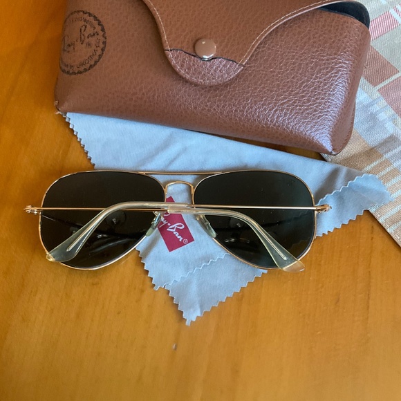Rayban Aviator Sunglasses - Picture 2 of 8